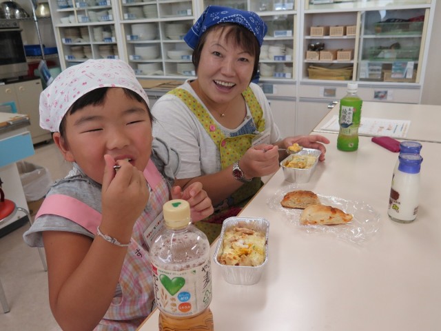 実食の様子