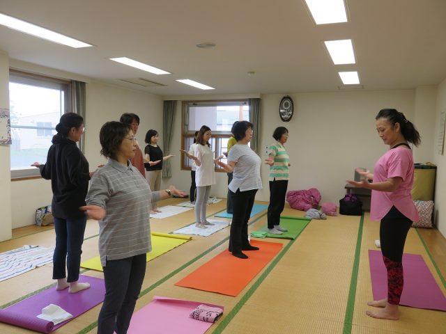 リンパマッサージ講習の様子
