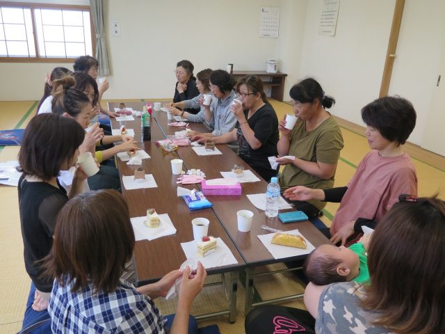 お茶会の様子