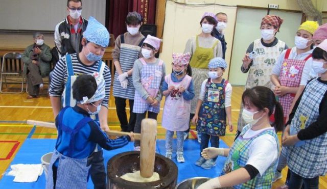 【食農教育活動】相内小学校で「ふるさと大収穫祭」が開催されました！